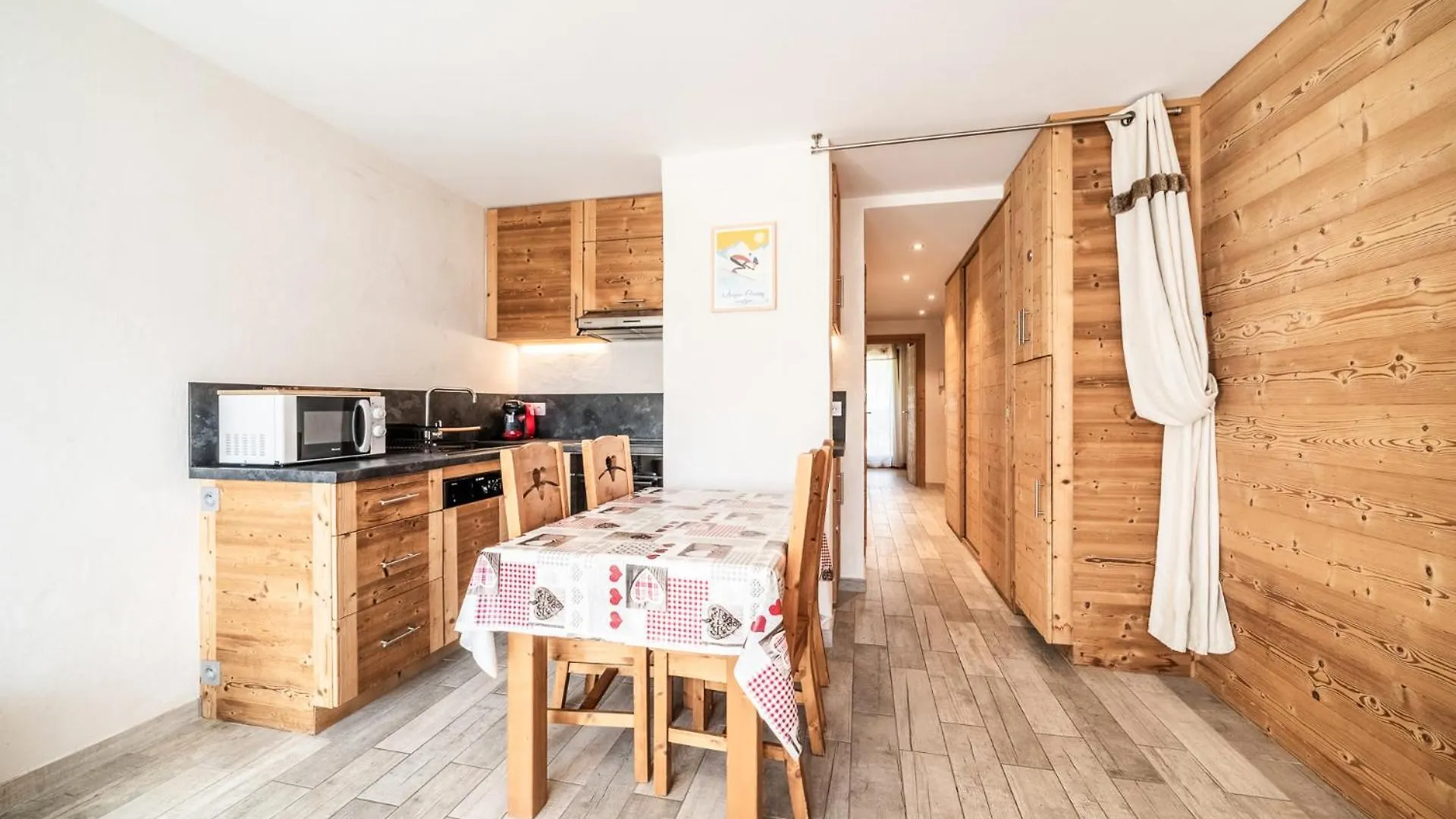 Major C5 Apartment Morzine