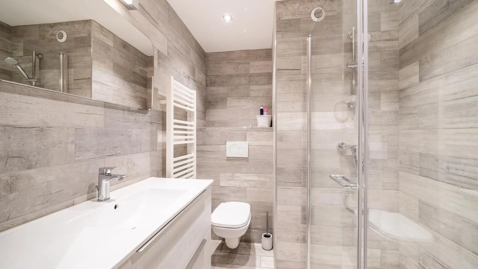 Major C5 Apartment Morzine